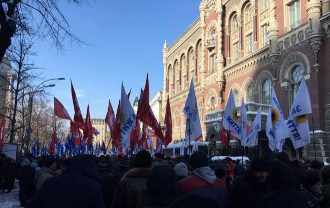 План "Шатун" провалился: соцсети активно обсуждают проплаченные протесты в центре столицы