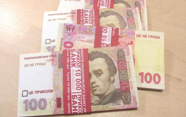 "Это не деньги -&nbsp;это прикол": на Львовщине женщине выдали пенсию сувенирными купюрами