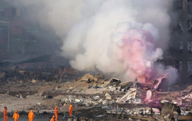 Число жертв вибуху в Китаї зросло до 104