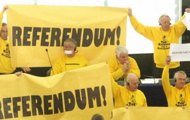 У Нідерландах активісти зібрали підписи за референдум про Україну і ЄС
