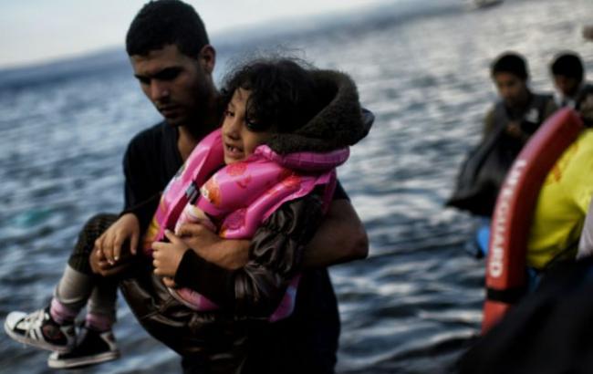 У побережья Турции погибли не менее 36 беженцев