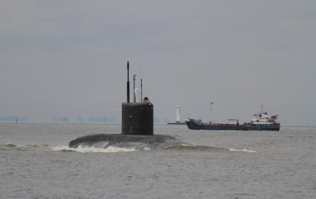 Нова російська підводний човен зламався під час походу в Чорне море