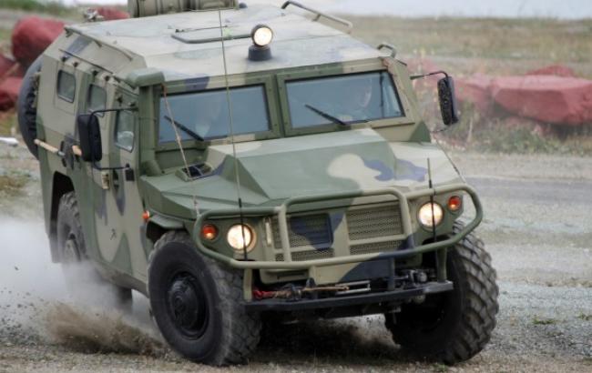 В Украину продолжается перемещение тяжелого вооружения и военных РФ, - СНБО