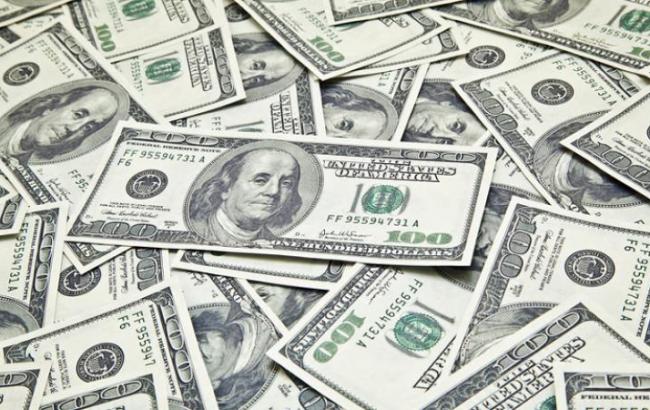Курс доллара на межбанке 14 декабря в продаже упал до 23,80 гривен за доллар