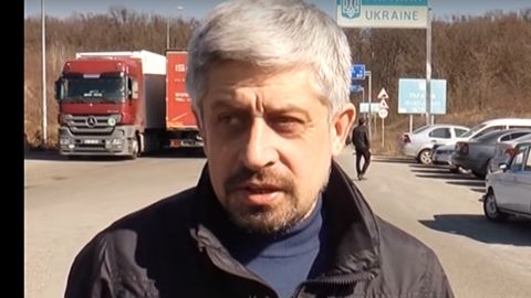 Руководителя Закарпатской таможни могут отправить в отставку, - журналист