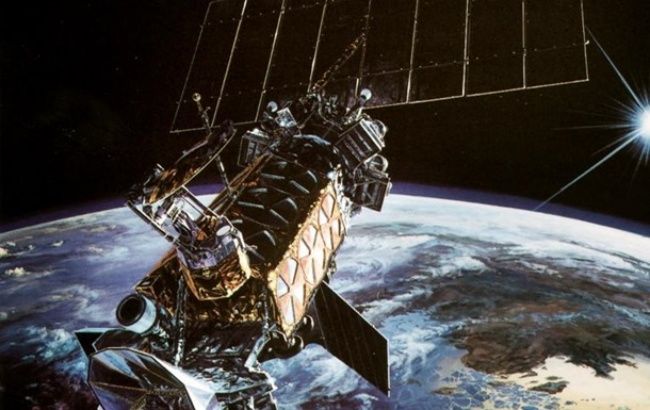 В НАТО заявили, что спутник России преследует американский на орбите