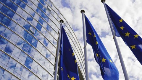 ЕС рассматривает возможность внести Россию в список "серых" юрисдикций