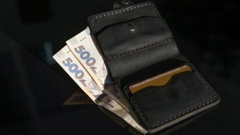 Виплата пенсій без кордонів: Кабмін змінив правила для всіх українців