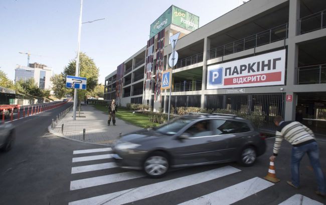 У Кличко сообщили об открытии парковки на 300 мест в Киеве