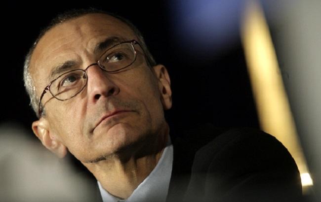 WikiLeaks опублікував чергову партію листування глави штабу Клінтон