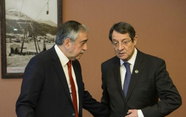 Переговори щодо об'єднання Кіпру поновляться в січні