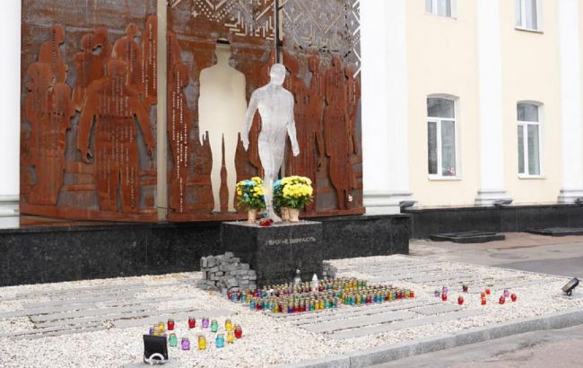У Житомирі пошкодили пам’ятник Героям Небесної Сотні