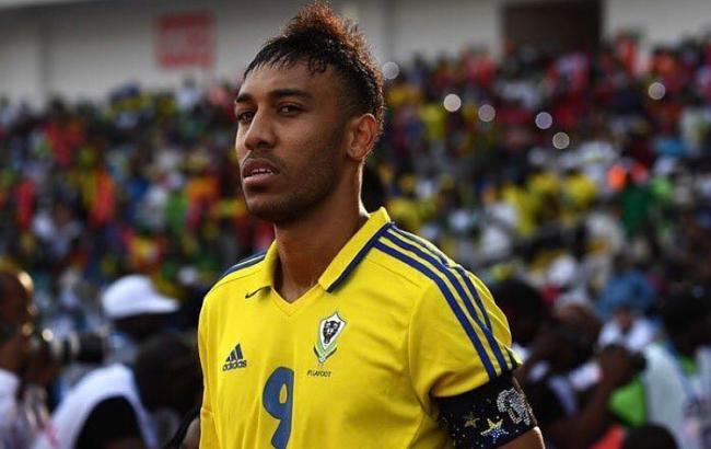 "Челсі" хоче придбати Обамеянга