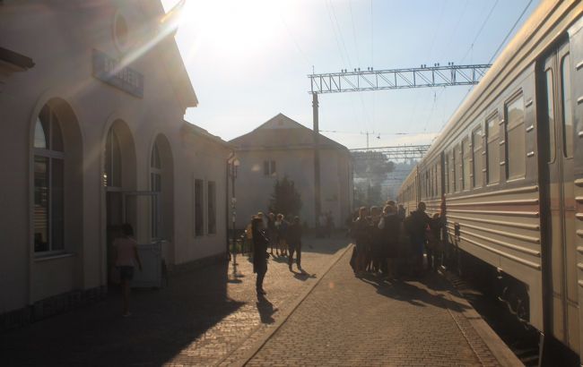 Ракетний удар по Закарпаттю. Пошкоджена залізнична підстанція у курортному Воловці
