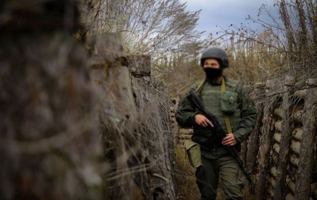 Бойовики чотири рази обстріляли позиції ООС на Донбасі