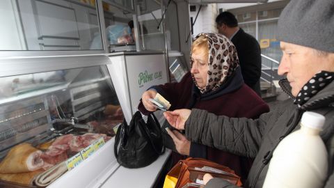 Пенсии в Украине вырастут с марта: на сколько