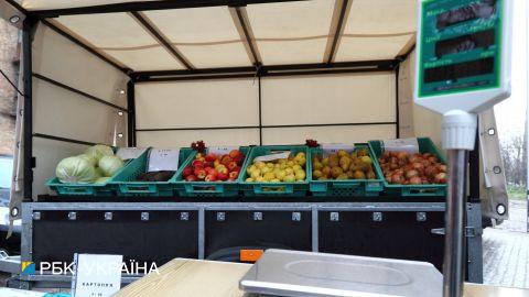 В Украину завезли тонны опасных овощей: могут быть в магазинах