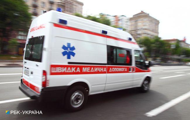 В Киеве на улице умер мужчина от потери крови, потому что разошлись швы: врач высказался о трагедии