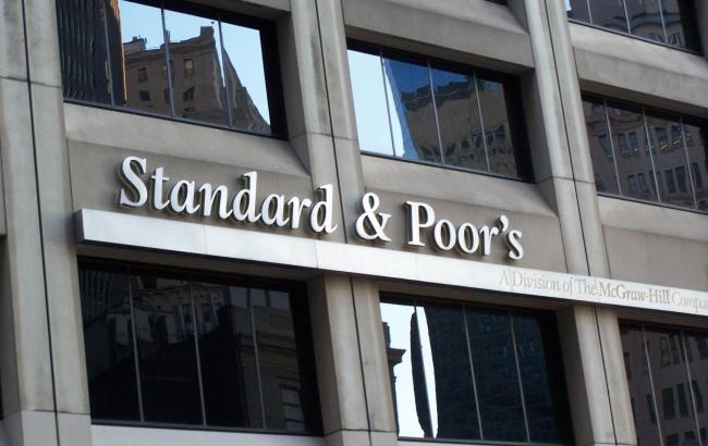 S&P підтвердило рейтинги України на рівні "В-/В", прогноз "стабільний"