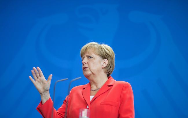 Опитування: відставку Меркель підтримують 40% німців
