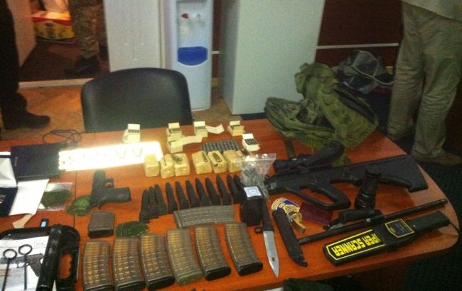 У центрі Києва вилучено арсенал зброї