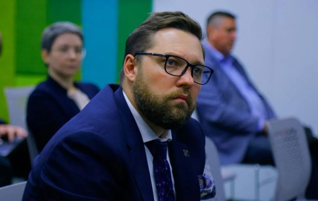 СМИ связали скандального адвоката Шевчука со схемой выезда уклонистов из Украины