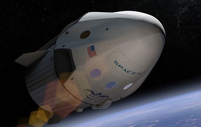 Корабель SpaceX успішно зістикувався з МКС