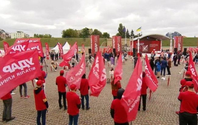 "УДАР" Кличко требует увеличить в бюджете-2022 финансирование медицины до 5% ВВП