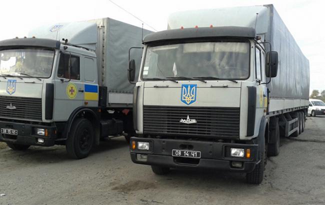В Краматорск прибыли 20 грузовиков с гумпомощью от правительства Украины
