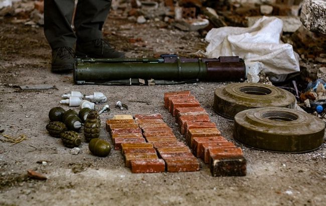 На Донбасі українські правоохоронці знайшли схрон з боєприпасами бойовиків