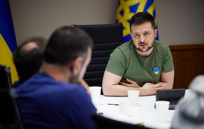 Зеленский о возможности обмена Медведчука на украинских военных: если России это интересно