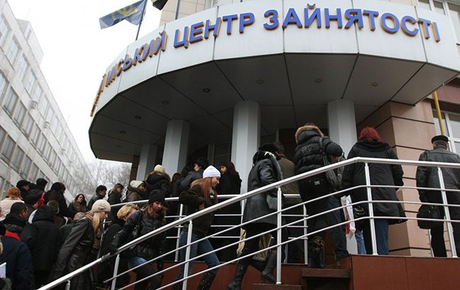 Госстат назвал число безработных в Украине