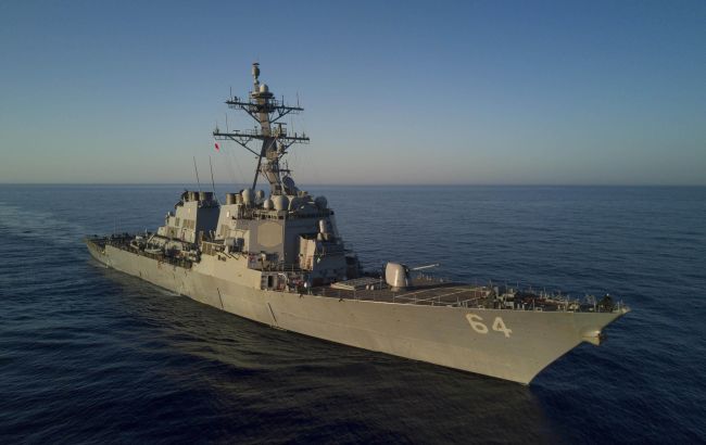 Американский эсминец в Красном море сбил неопознанный беспилотник