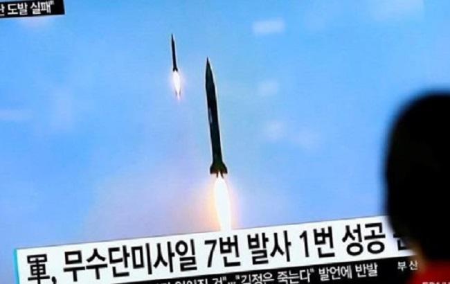 Евросоюз назвал ракетные испытания КНДР "угрозой для мира в мире"