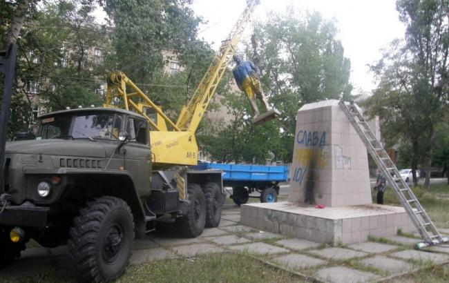 У Рубіжному демонтували пам'ятник Леніну