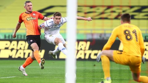 "Шахтар" красиво підтримав "Динамо" перед кваліфікацією Ліги чемпіонів: фотофакт