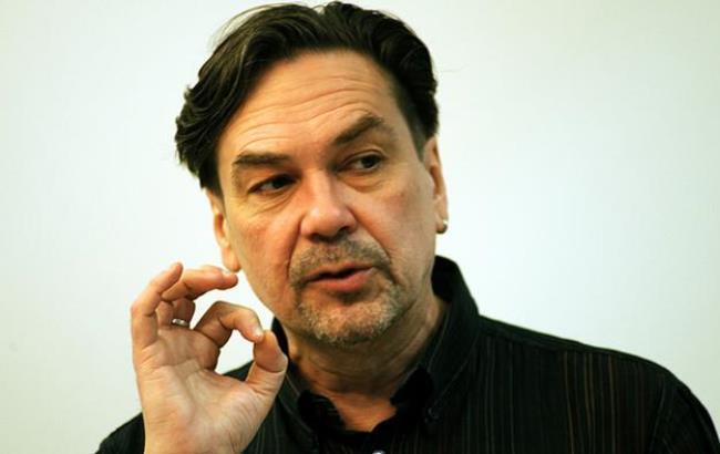 "Переходь на українську": известные писатели записали мотивационные видеоролики