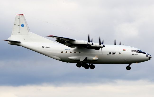 Авіакатастрофа в Росії: в екіпажі Ан-12 могли бути громадяни України