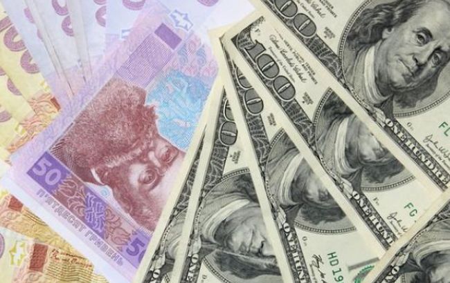 Казьмин: Колебания валютного курса – результат предвыборного ажиотажа и выплат вкладчикам "упавших" банков