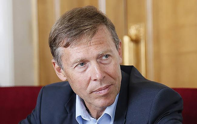 "Батьківщина" вимагає термінового звіту Коболєва в Раді