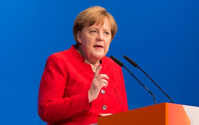 У справі Скрипаля багато слідів вказує на відповідальність Росії, - Меркель
