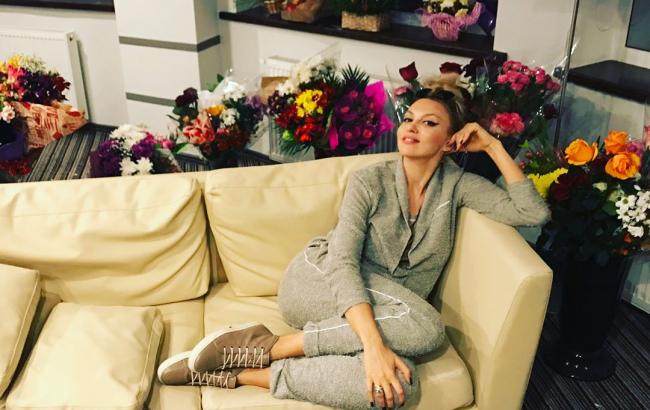 Хозяйственная Оля Полякова похвасталась пасхальными куличами