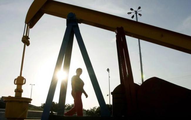 Цена нефтяной корзины ОПЕК обновила минимум 5,7 лет, опустившись до отметки 55,64 долл./баррель