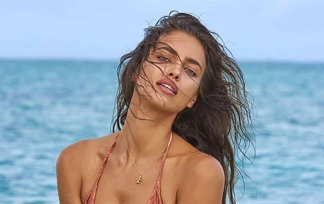 Модель Ирина Шейк родила первенца