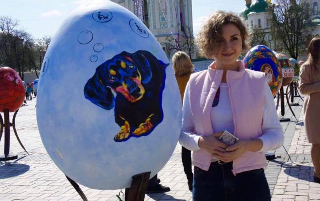 Пропавшее с киевской выставки писанок яйцо нашли в траве