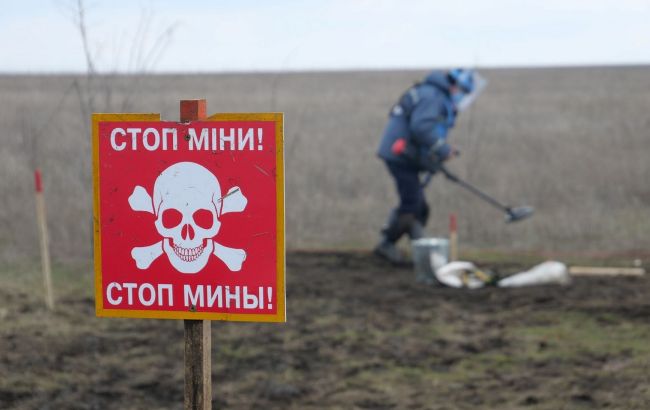 Українські сапери піддалися обстрілу на Донбасі з боку проросійських бойовиків