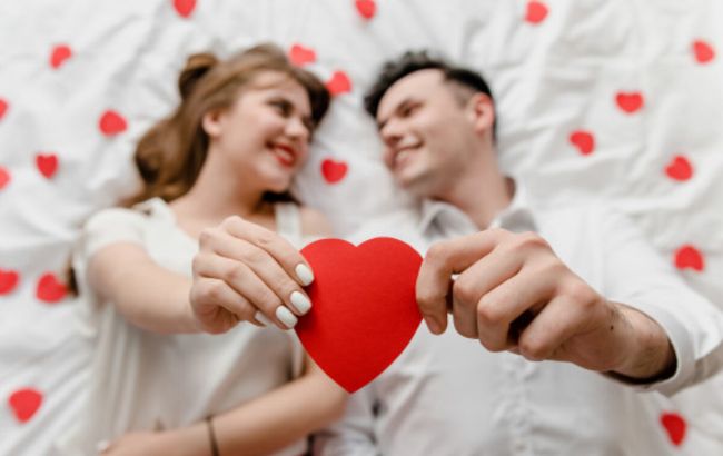 День Святого Валентина 2021: традиції та цікаві факти про свято