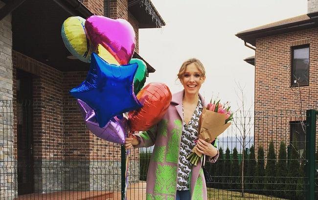 Катя Осадчая похвасталась пасхальными куличами