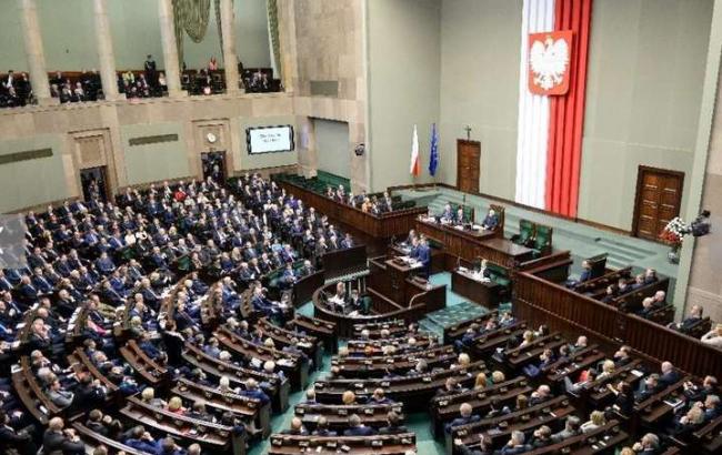 "Народный фронт" требует реакции ЕС на польский закон о запрете "бандеровской идеологии"
