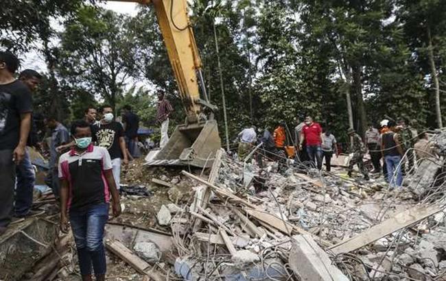 Землетрясение в Индонезии: посольство проверяет наличие украинцев среди пострадавших